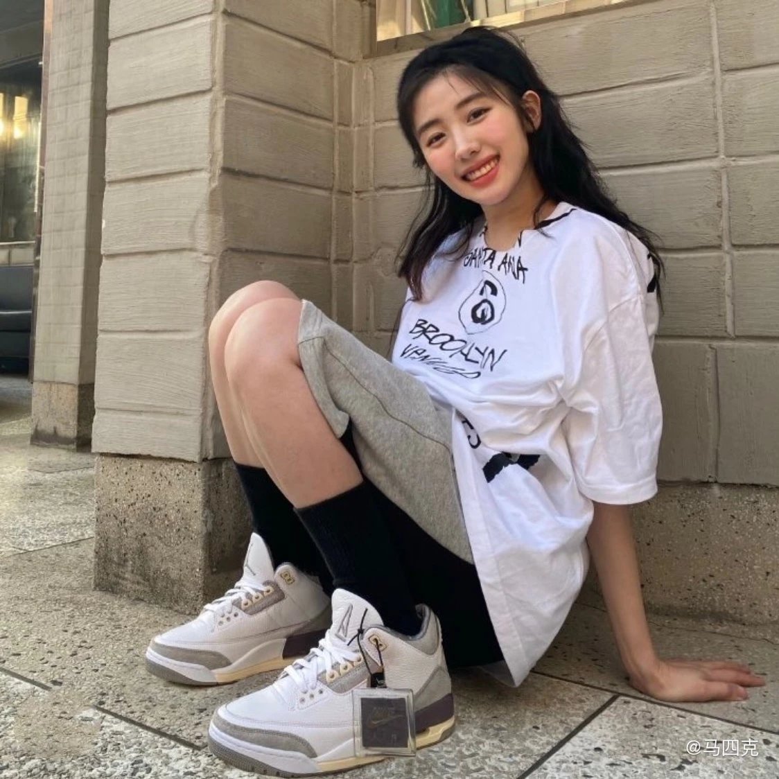 Nike Air Jordan 3 Sneakers