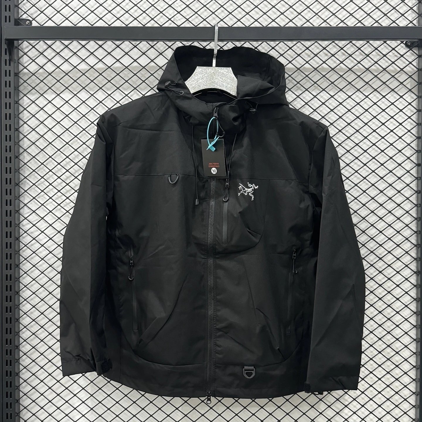 Lightweight hooded black