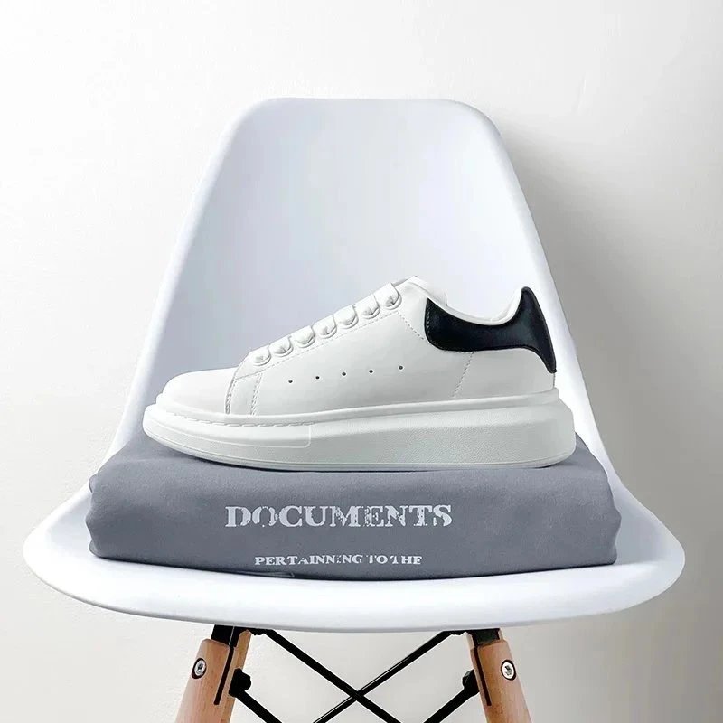 M Little White Shoes Thick soled Height Increasing Versatile Board Shoes Fashion Shoes
