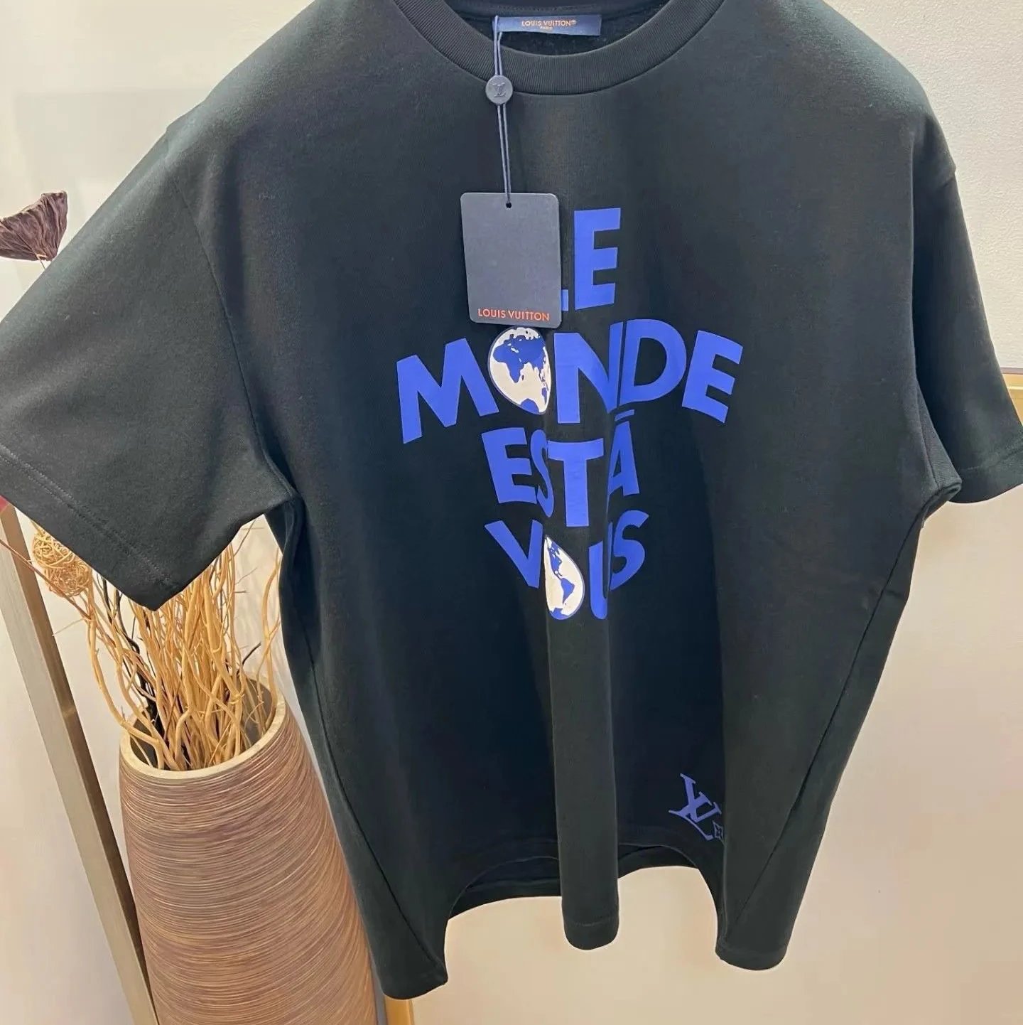 LV T-Shirt Earth Letter Black
