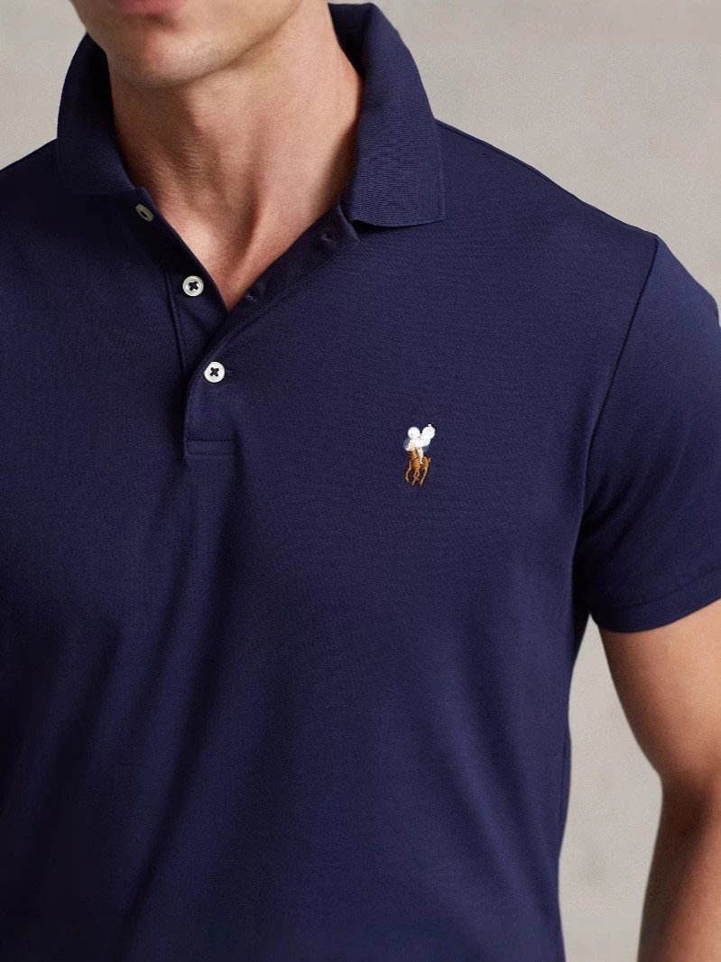 翻领短袖经典时尚Top three buttons on the collar threebutton one is the mens version we dont twobutton 5