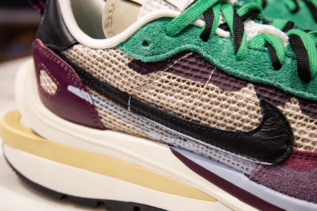 h12 nike sacai