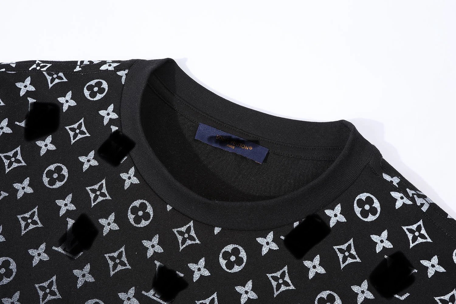 Louis Vuitton Black Crewneck T-Shirt with White Monogram Flower Print