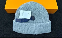 thumbnail for CAP645 Ski Beanie 羊毛线帽