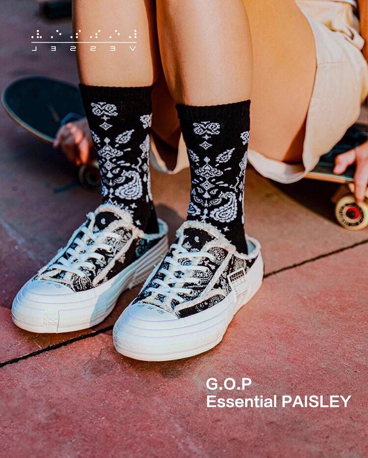 VESSEL Cashew Flower Canvas High Top