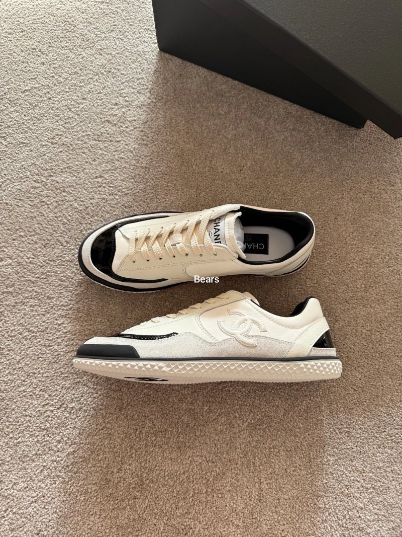 Sneakers from Bears