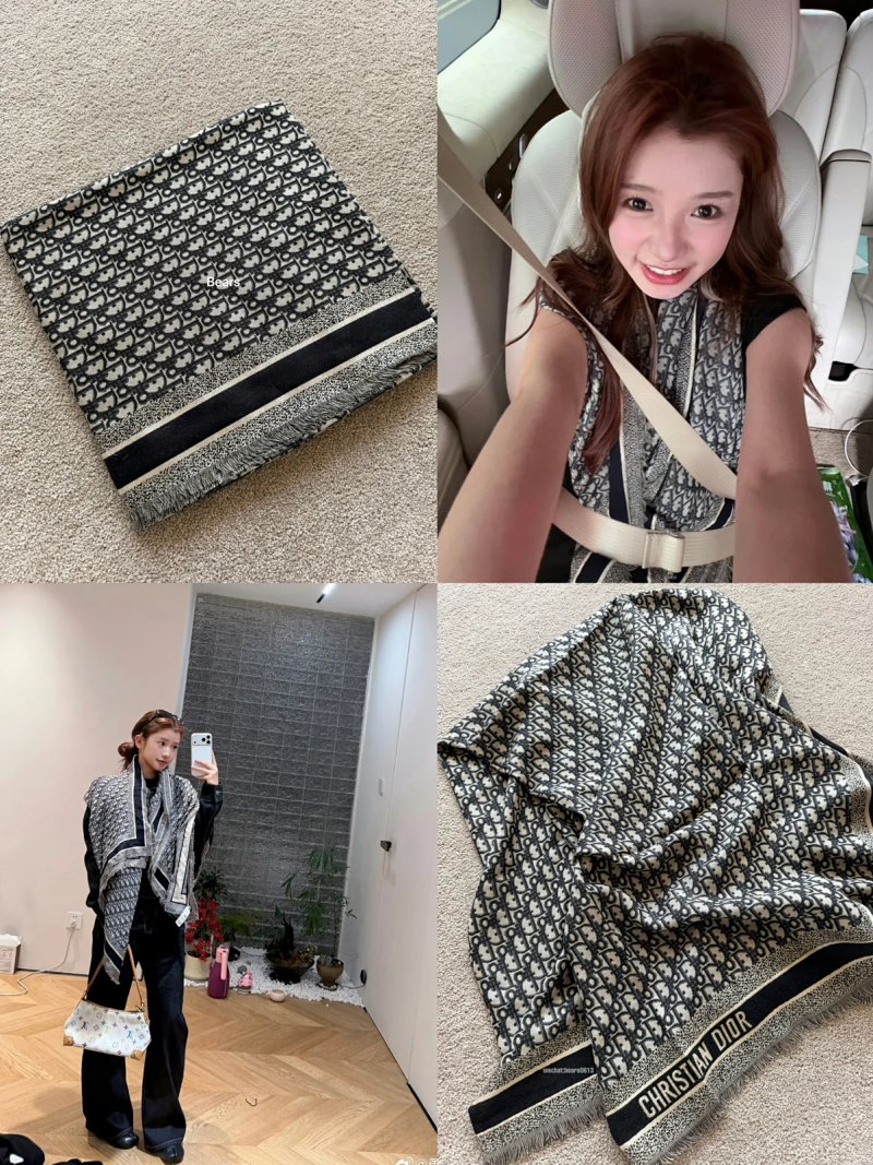 Louis Vuitton scarf