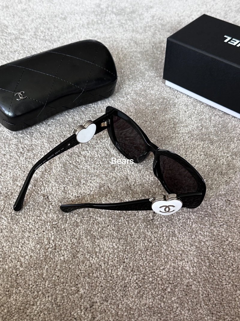 Glasses from Bears