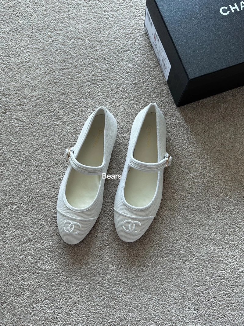Shoes from Bears