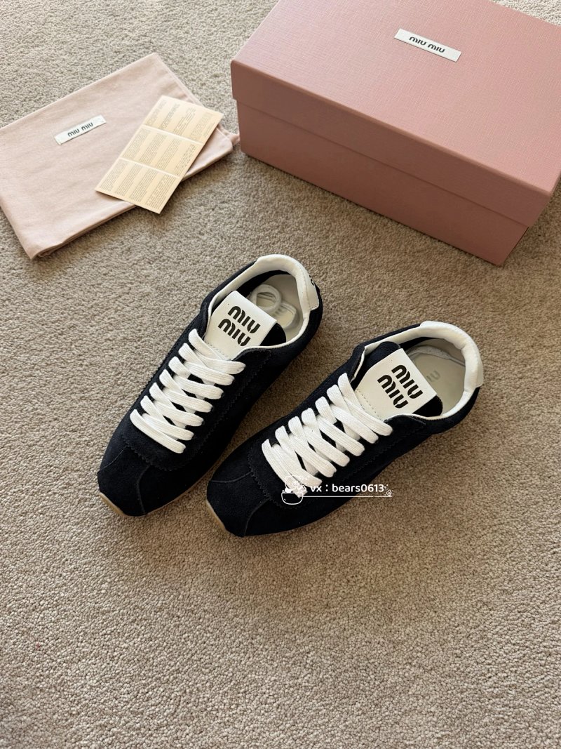 Shoes from Bears