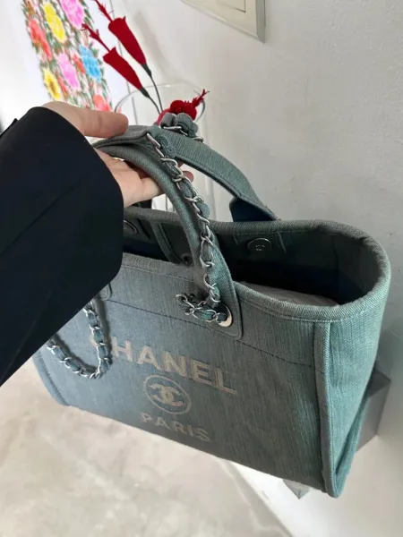 Chanel Deauville Tote Bag White Canvas with Black Logo - 5