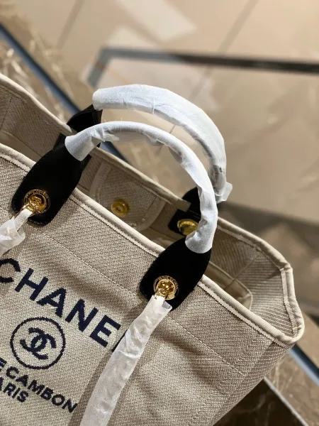 Chanel Deauville Tote Bag White Canvas with Black Logo - 33
