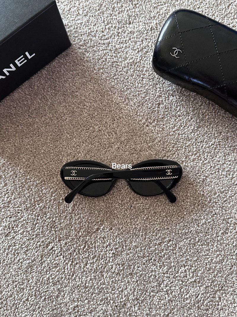 Glasses from Bears