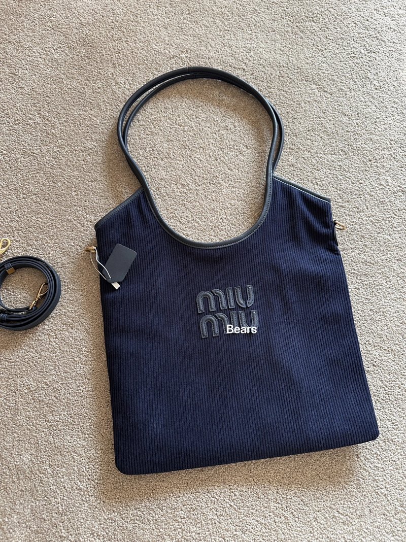 Bears Ivy Hobo