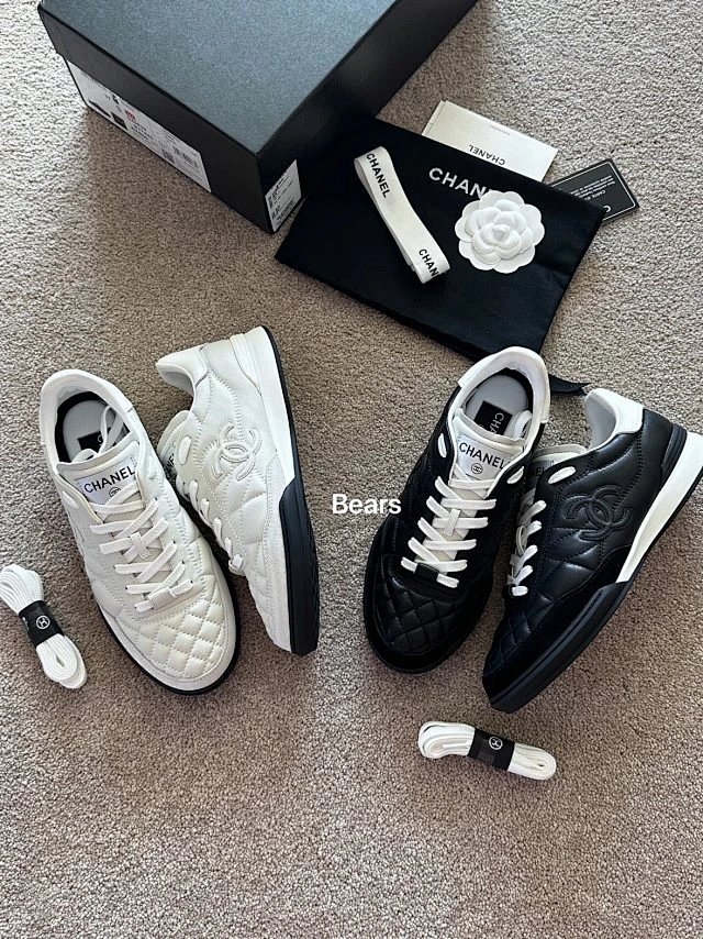 Shoes from Bears