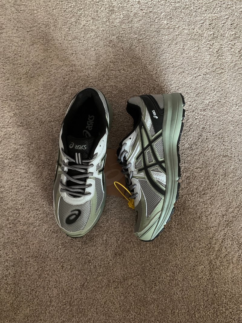Bears Asics Jog100s
