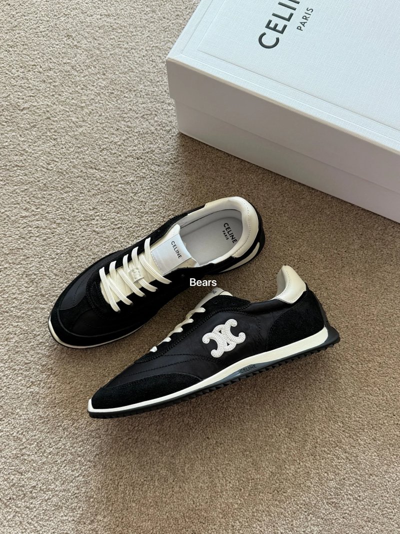 Shoes from Bears