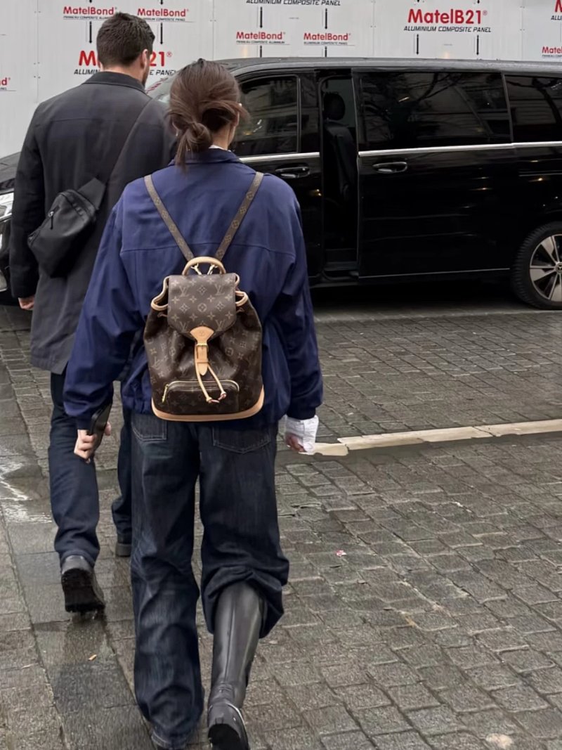 Louis Vuitton Bears Montsouris