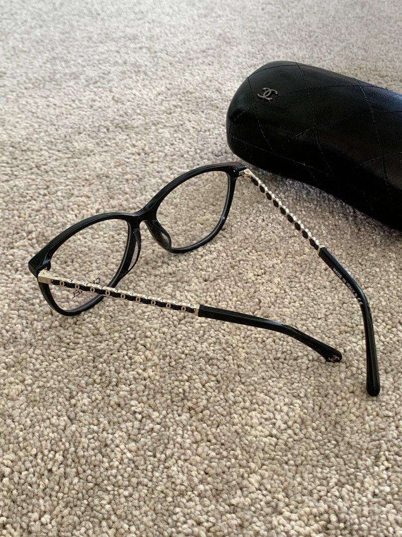Glasses from Bears
