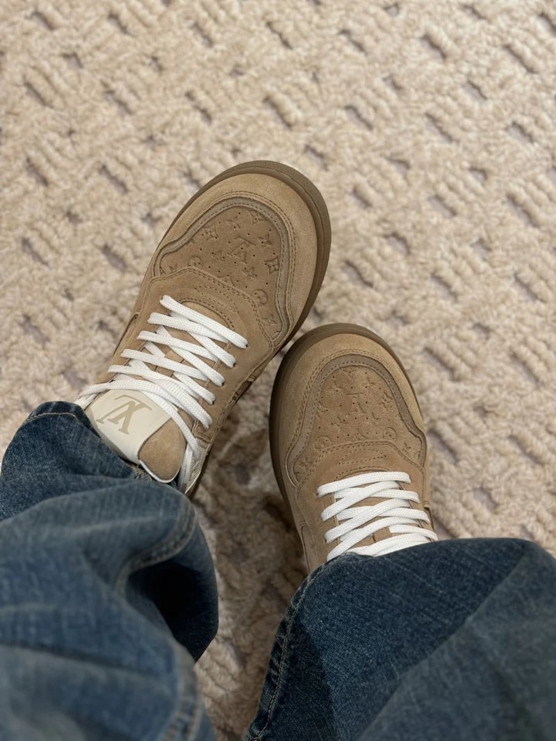 Sneakers from Bears