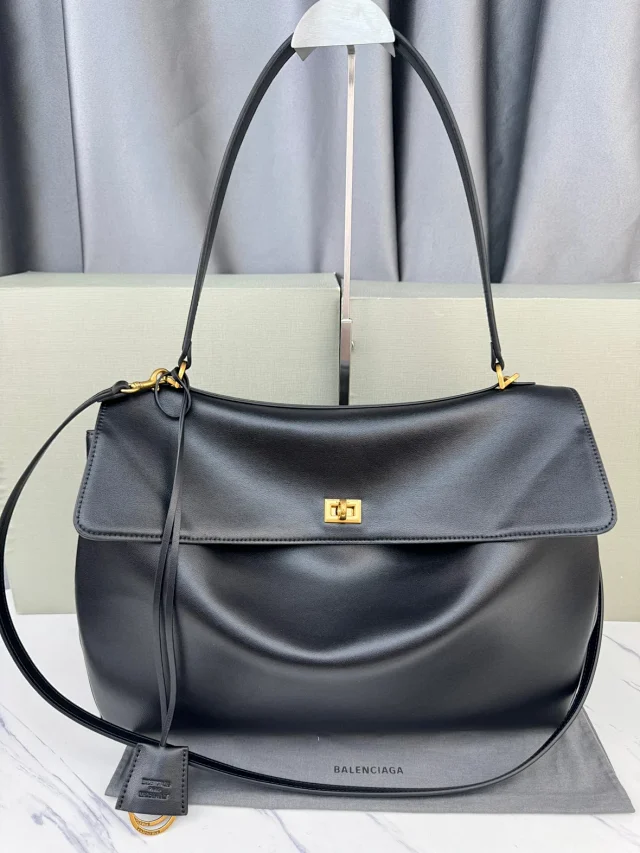 Balenciaga Shoulder Bags Rodeo bag with turn-lock closure product detail image 35