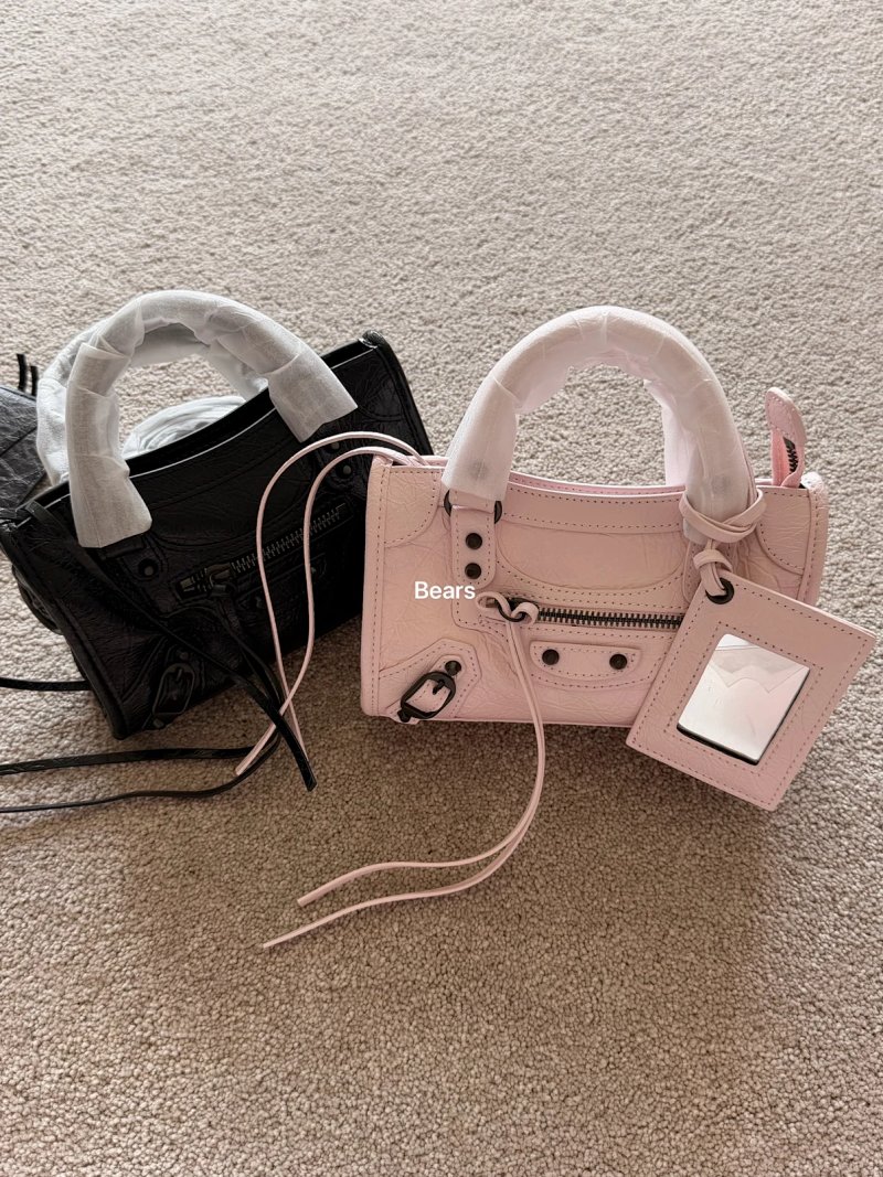Balenciaga Bears Le City