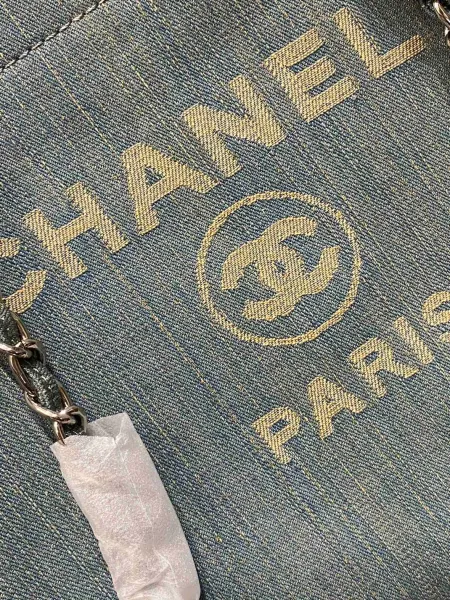Chanel Deauville Tote Bag White Canvas with Black Logo - 17