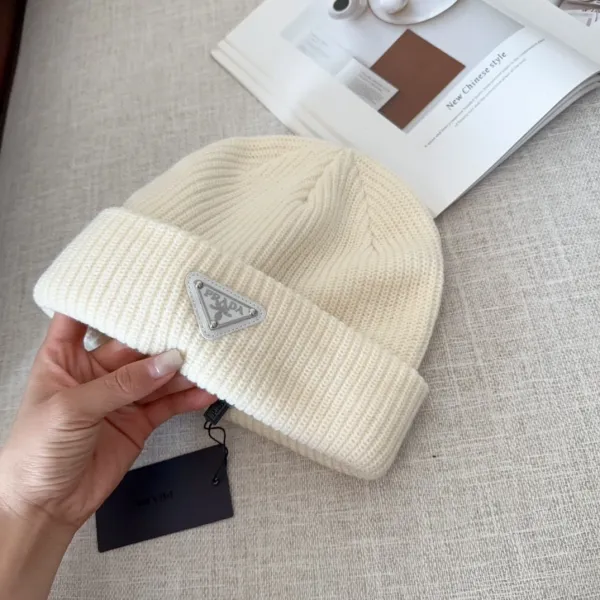 Prada Logo Patch Knit Beanie Pink - 18