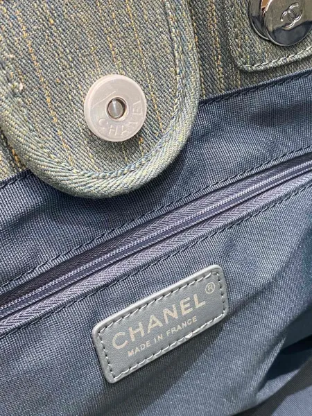 Chanel Deauville Tote Bag White Canvas with Black Logo - 24