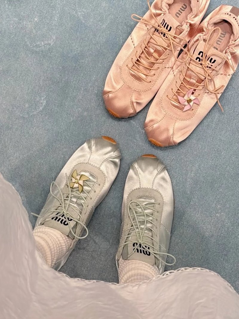 Sneakers from Bears