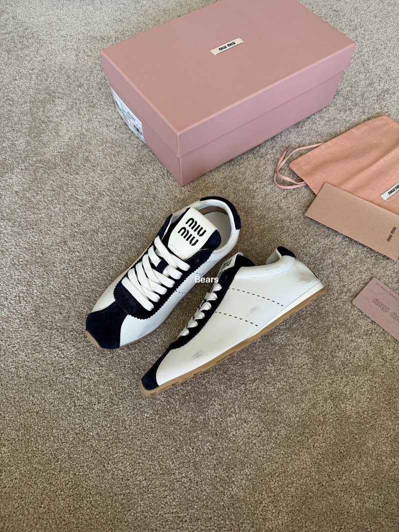 Shoes from Bears