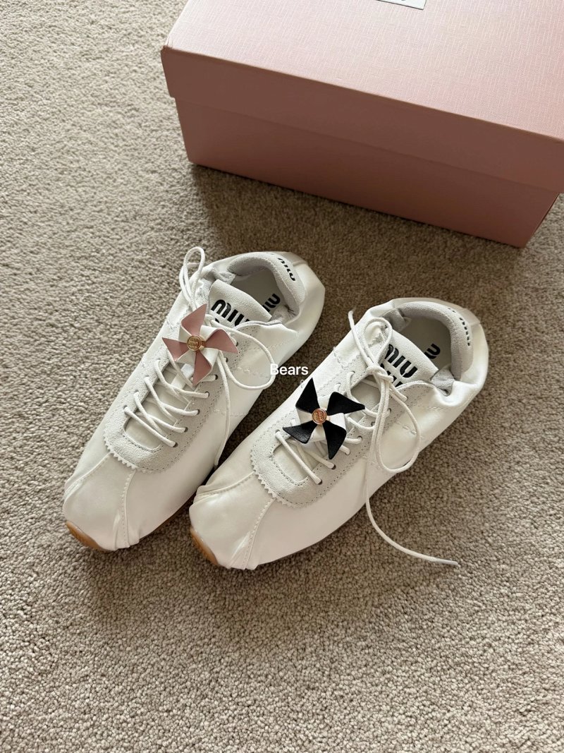 Sneakers from Bears