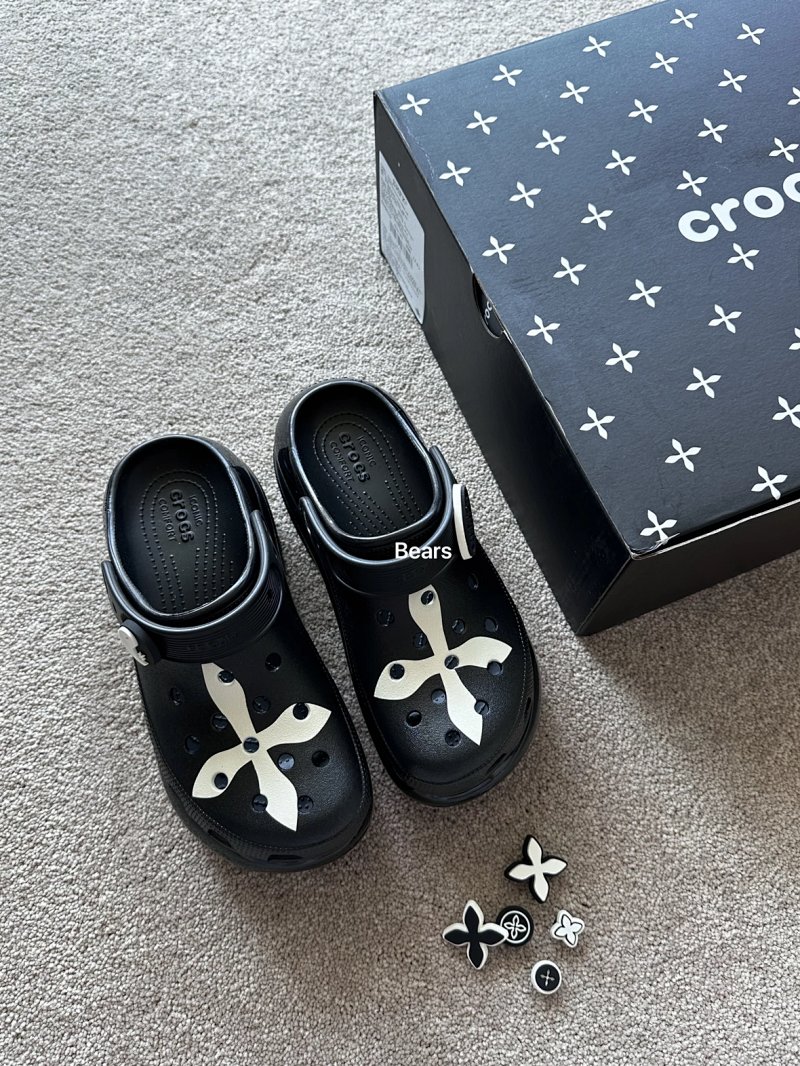 Bears Smfk X Crocs