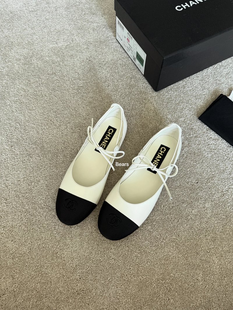 Shoes from Bears