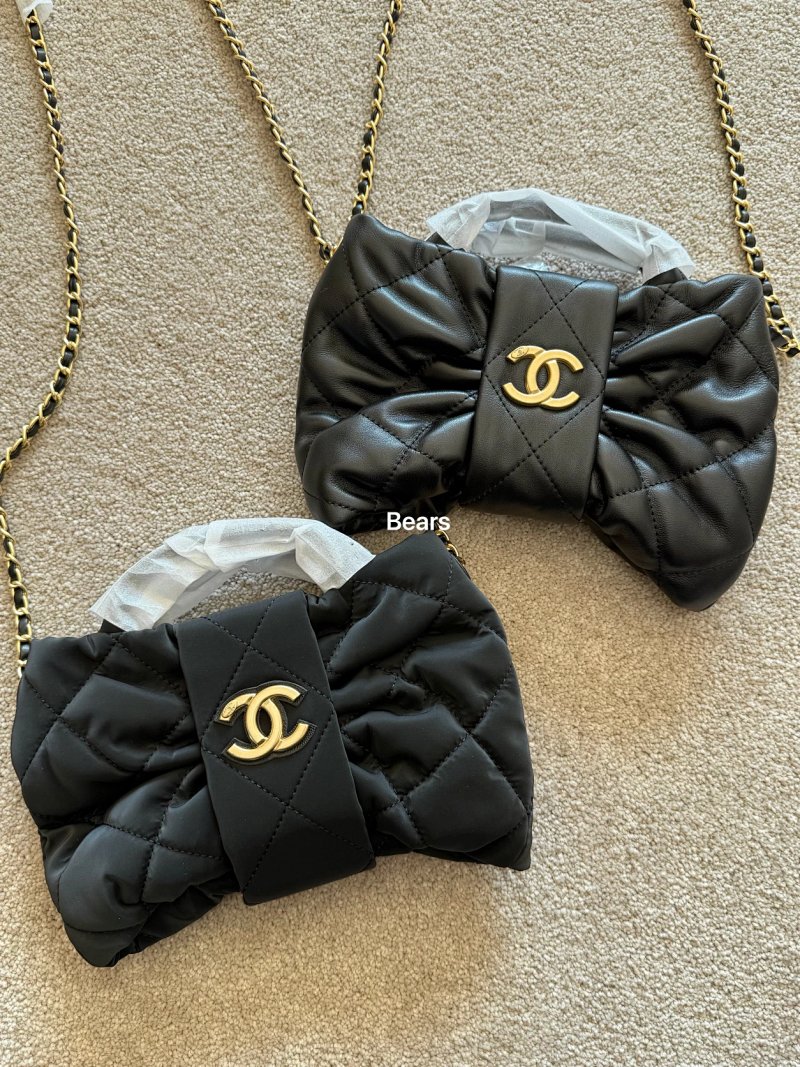 Crossbody bag from Bears