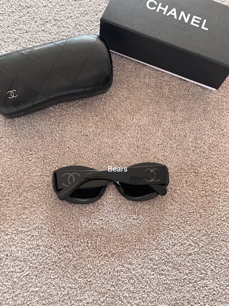 Glasses from Bears