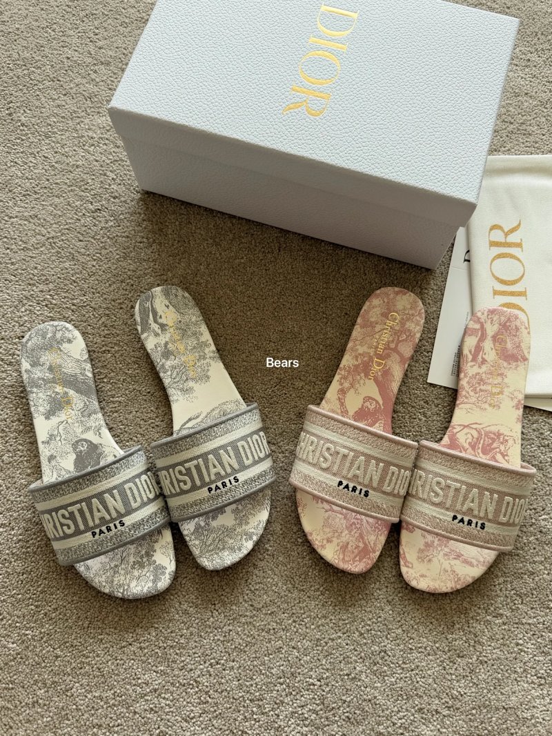 Shoes from Bears