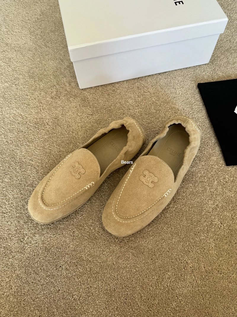 Shoes from Bears
