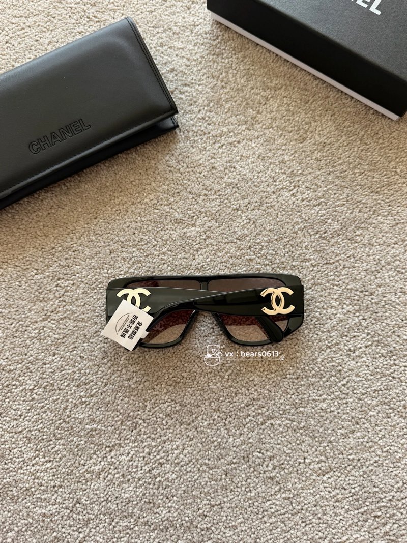 Glasses from Bears