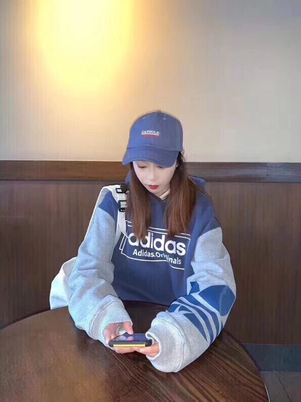 加绒 连帽卫衣 Adidas originals阿迪达斯三‎叶草拼​色​加绒连帽卫衣‎