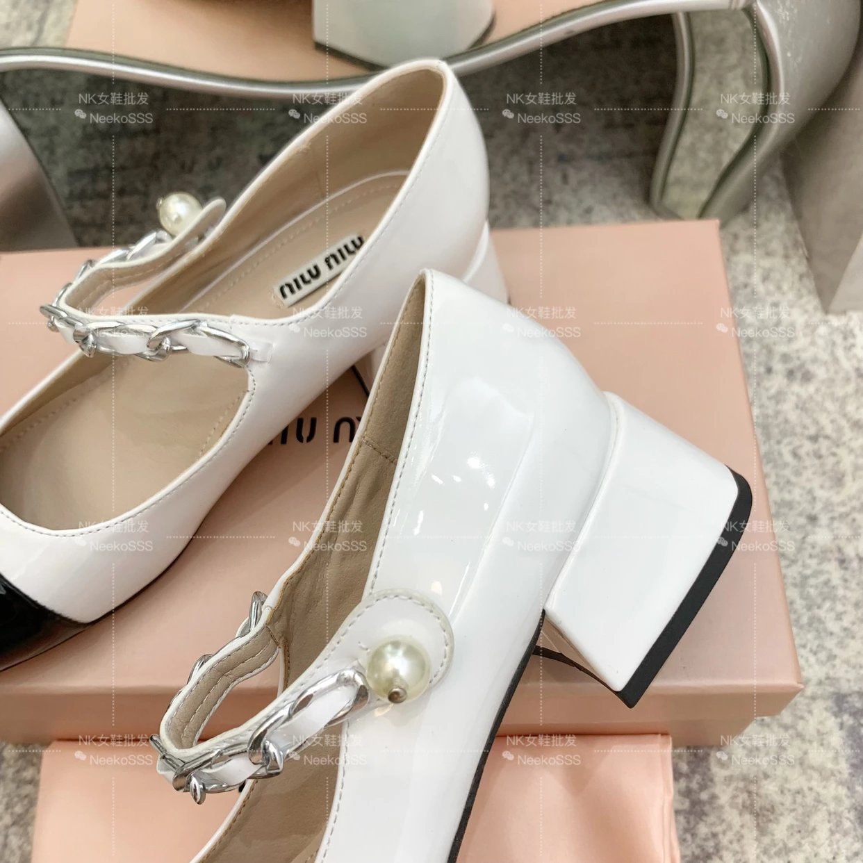 Chanel Mary Jane Block Heel White and Black Patent Leather Shoes - 18