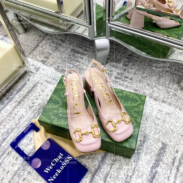 Gucci High Heels Horsebit square-toe block-heel pumps product detail image 21