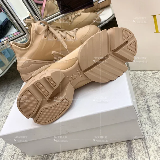 Dior Sneakers D-Connect chunky lace-up product detail image 17
