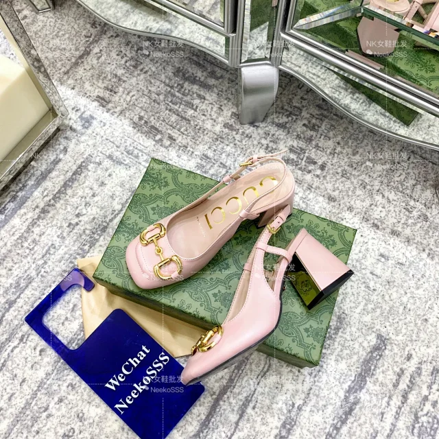 Gucci High Heels Horsebit square-toe block-heel pumps product detail image 22