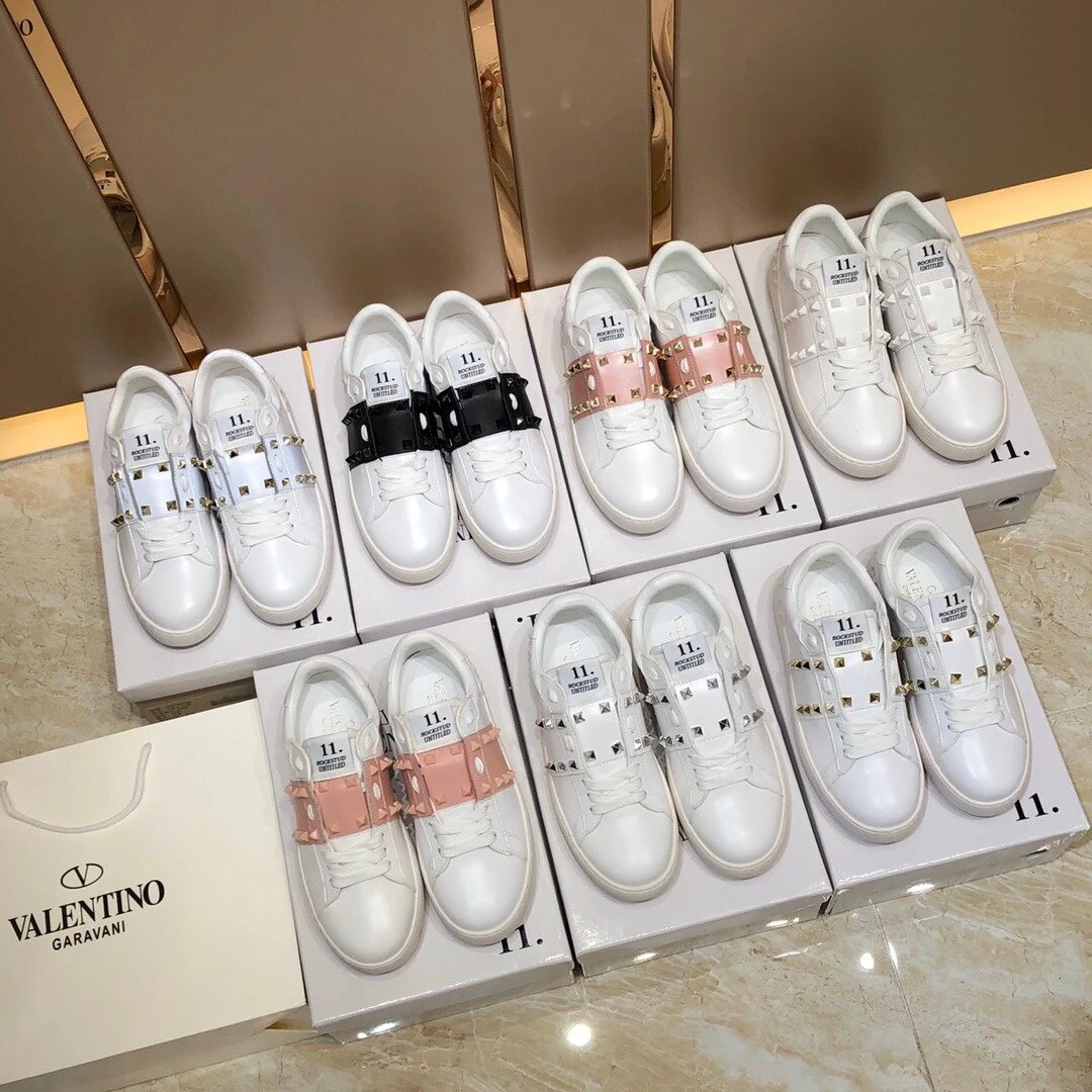 Valentino Garavani Sneakers Rockstud low-top lace-up image 2