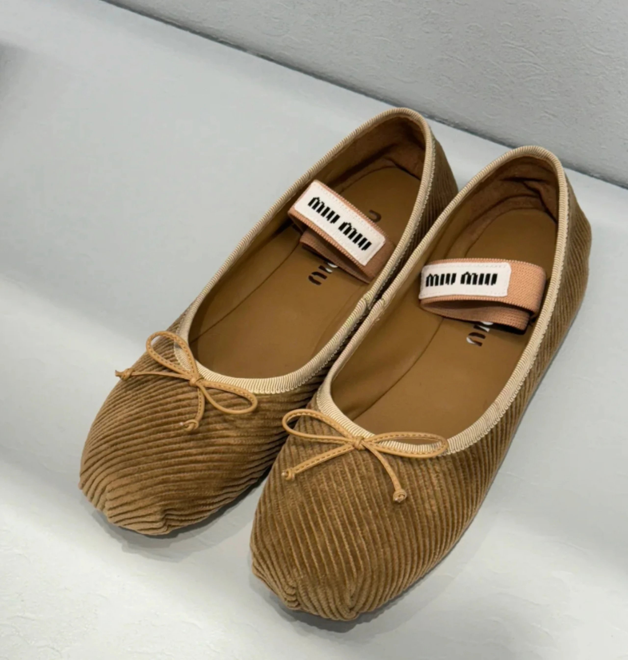 Miu Casual Shoes Bow Ballet Flats with Logo Elastic Strap image 1