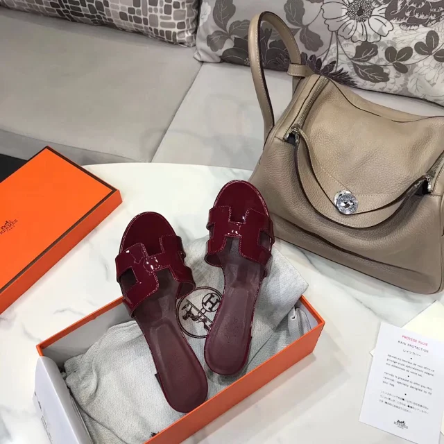 Hermès High Heels Oasis H-cutout block-heel mule sandals product detail image 23