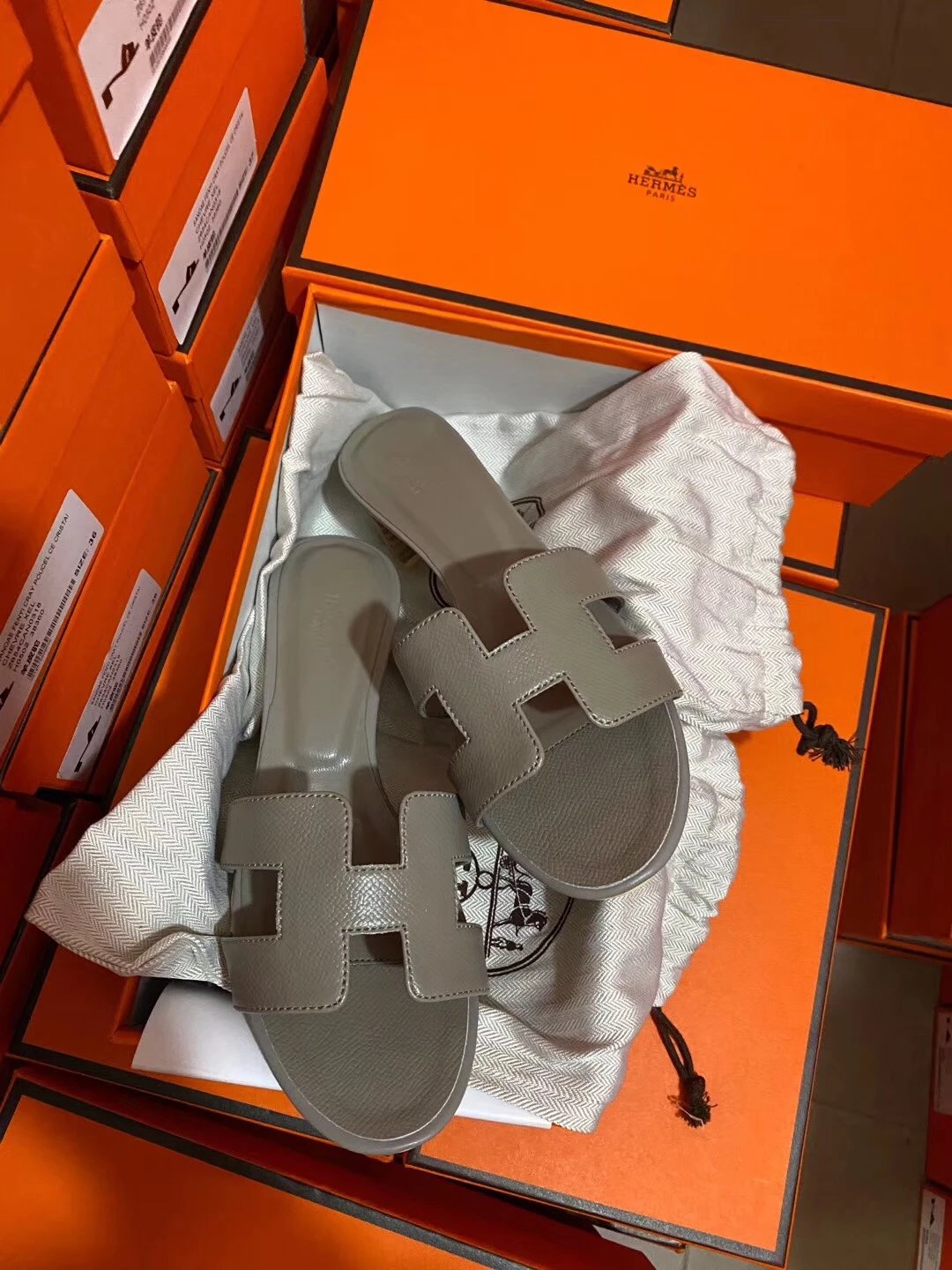 Hermès High Heels Oasis H-cutout block-heel mule sandals image 11
