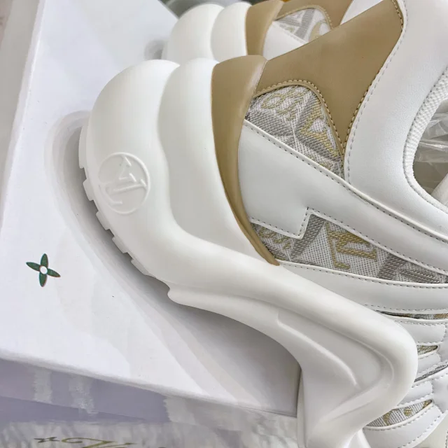 Louis Vuitton Sneakers Archlight Chunky Lace-Up product detail image 25