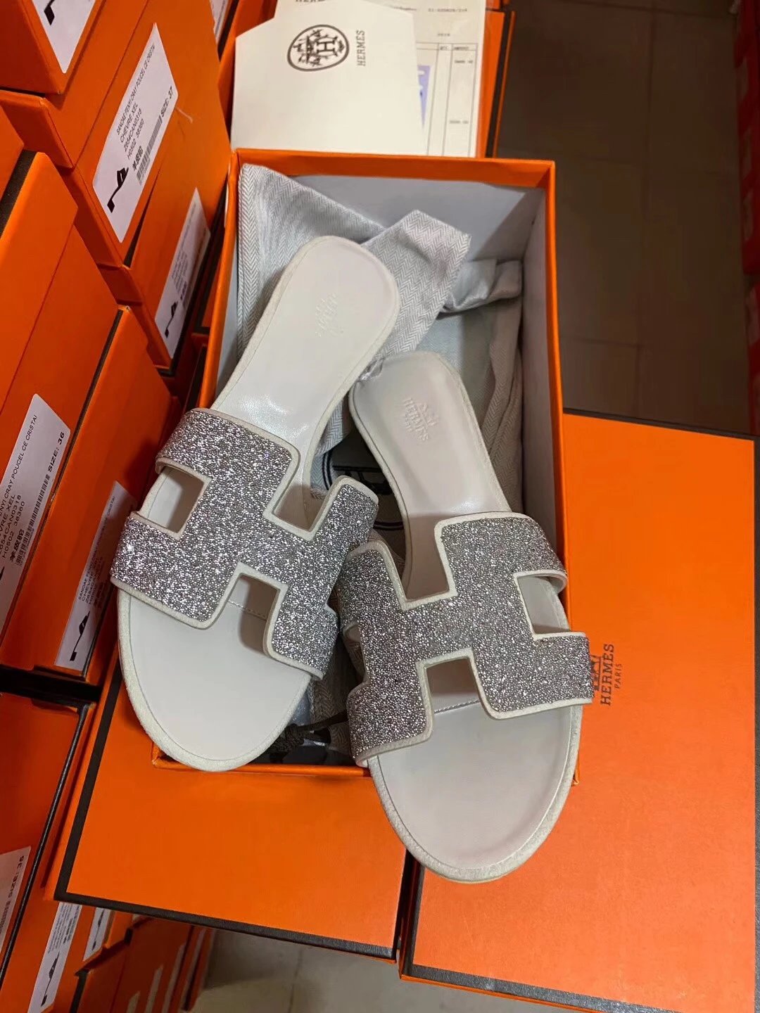 Hermès High Heels Oasis H-cutout block-heel mule sandals image 13